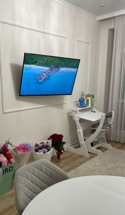 Продается Детская парта