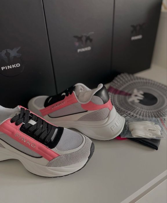 Дамски маратонки супер удобен модел с кутия