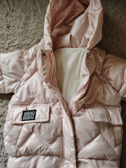 Куртка на девочку.