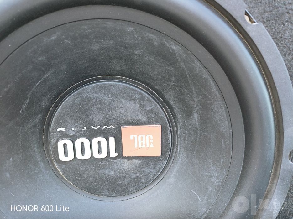 JBL sabvufer va pioneer usilitel