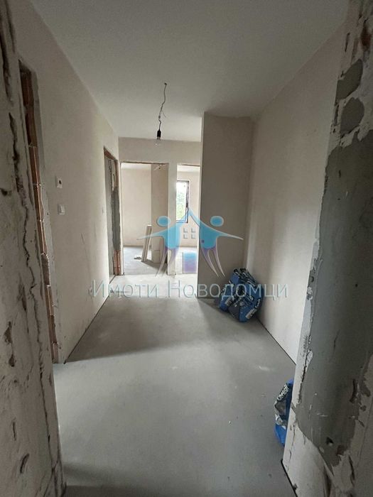 Продава се Тристаен апартамент в Шумен, Пазара - 75 кв.м за 1319 €/кв.м - Снимка #3