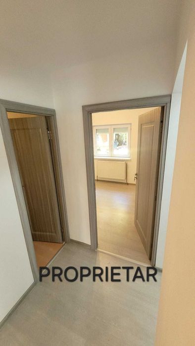 Apartament de vânzare 3 camere confort 1