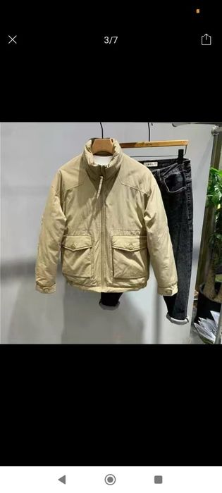 Продам куртки новые