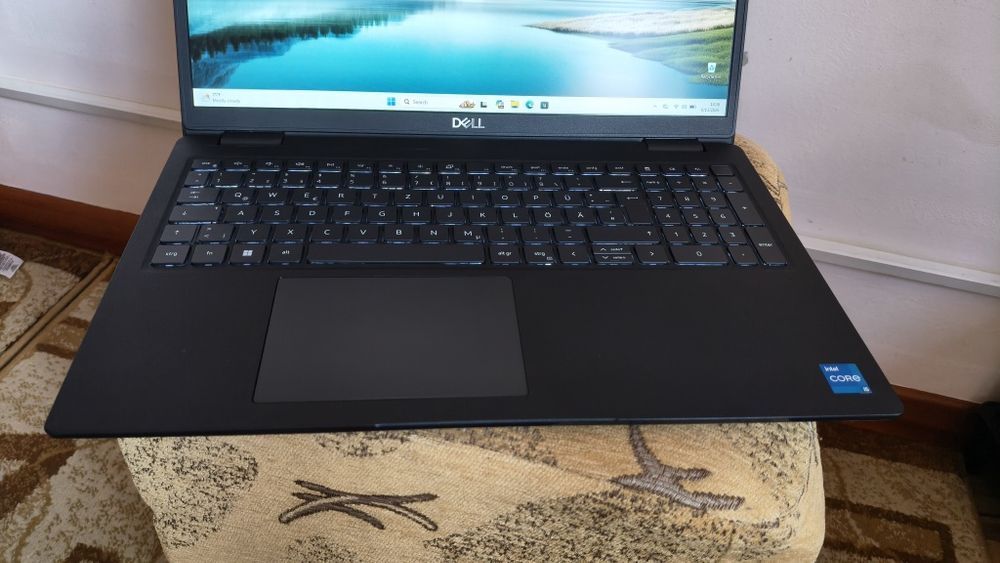 Dell Latitude 3520