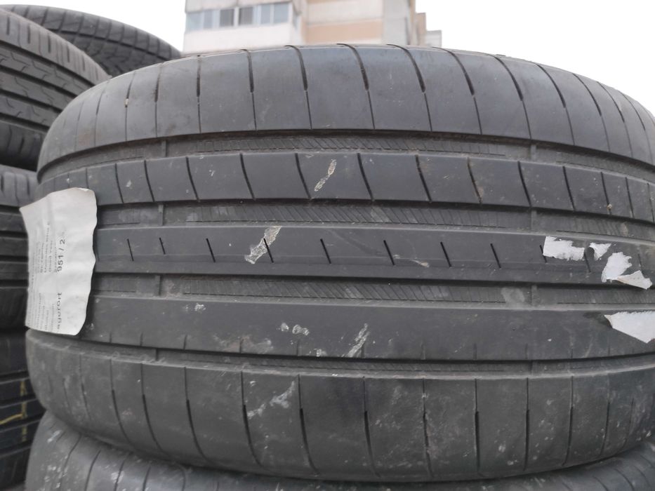 2бр Летни гуми 275 40 18 - Goodyear