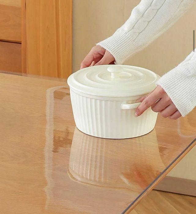 Скатерть,пленка на стол,плотная 1.3мл