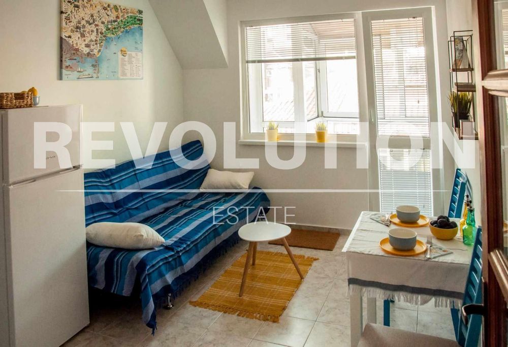 Дава се под наем Двустаен апартамент в Варна, Гръцка махала - 50 кв.м за 500 € - Снимка #4