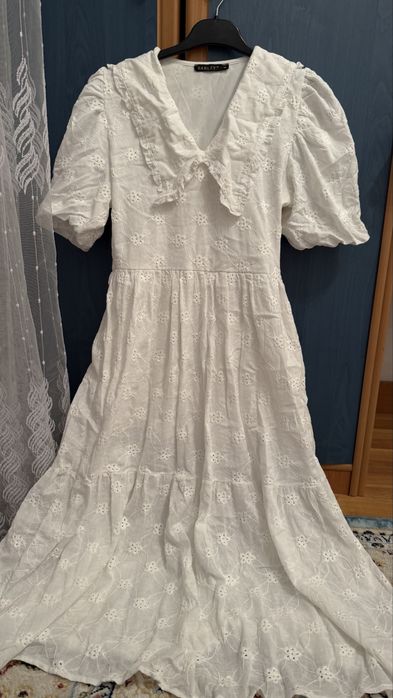 Листайте все платье по 5000 тенге