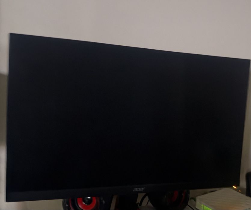 Vand monitor gaming  acer 75hz 23.8cm