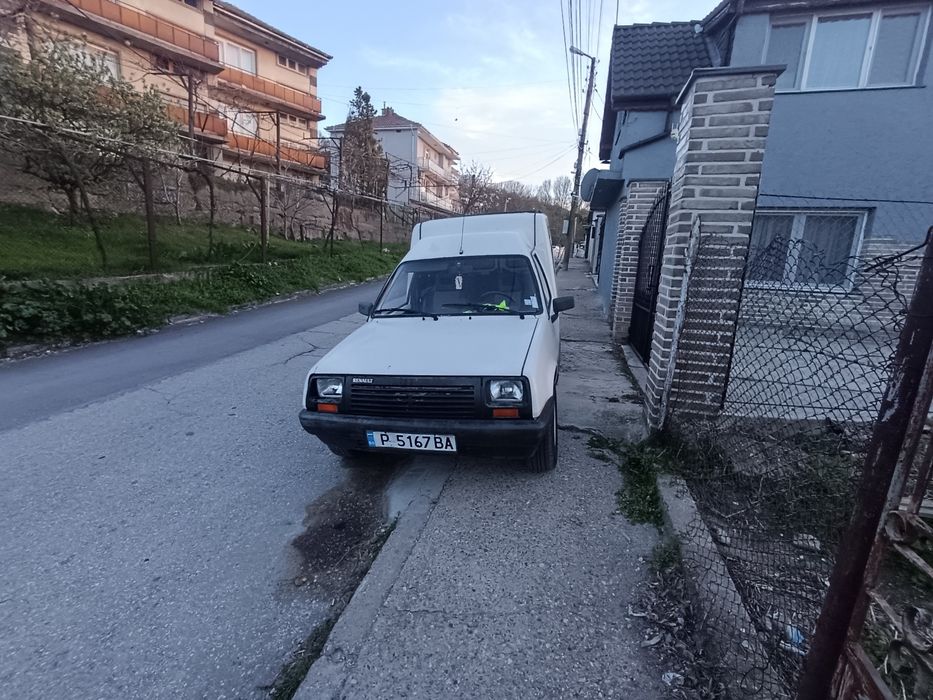 Рено Рапид/ Renault Rapid