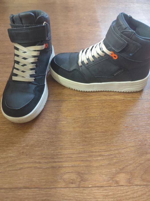 Ботинки демисезонные