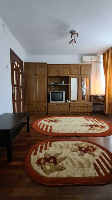 Garsoniera intersectie Sebastian - Rahova - Calea Ferentari