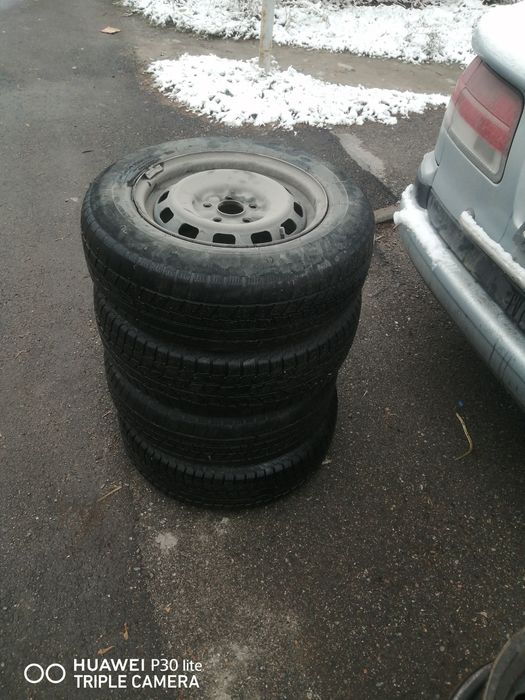 Продам от королы диски с резиной