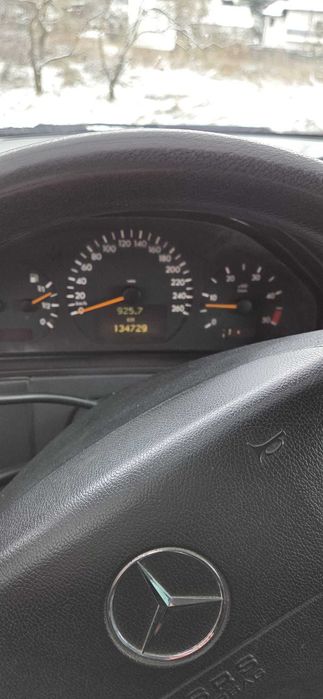 dric funerar mercedes w210