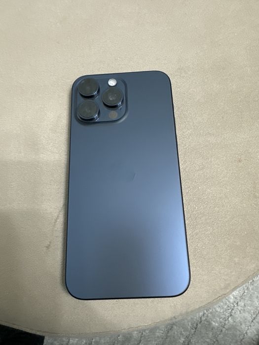 Продается айфон 15 промкас в отличном состояния