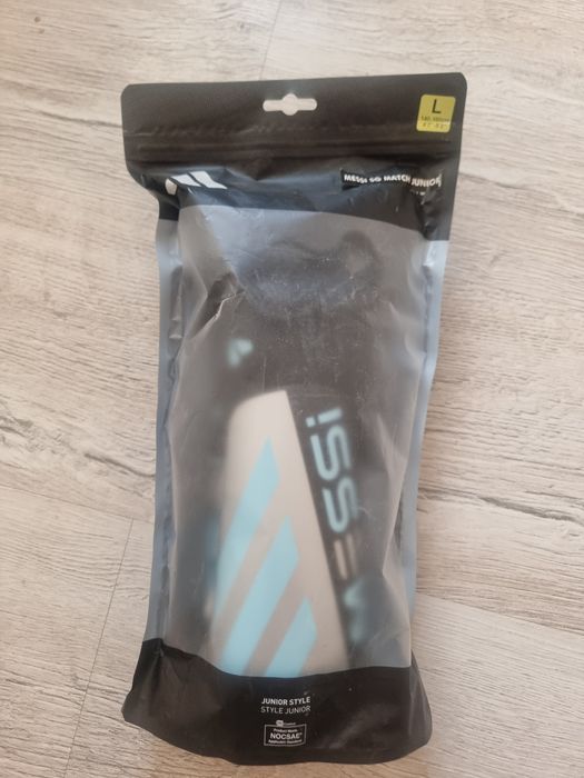 Футболни кори Adidas