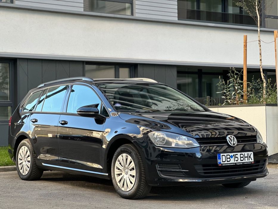 Vw Golf 7 . An 2014 . Motor 1.2 . Climatronic . Euro5