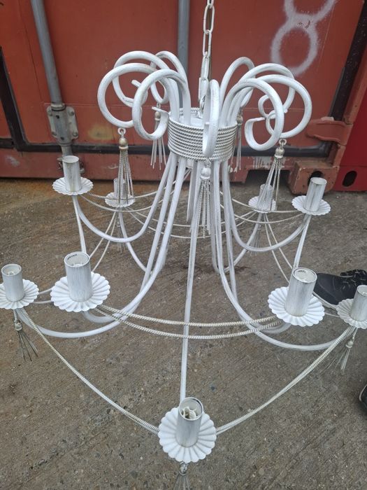 Vand 2 candelabre,lustre