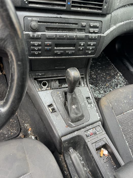 Bmw e46 2.0 150к.с  само на части