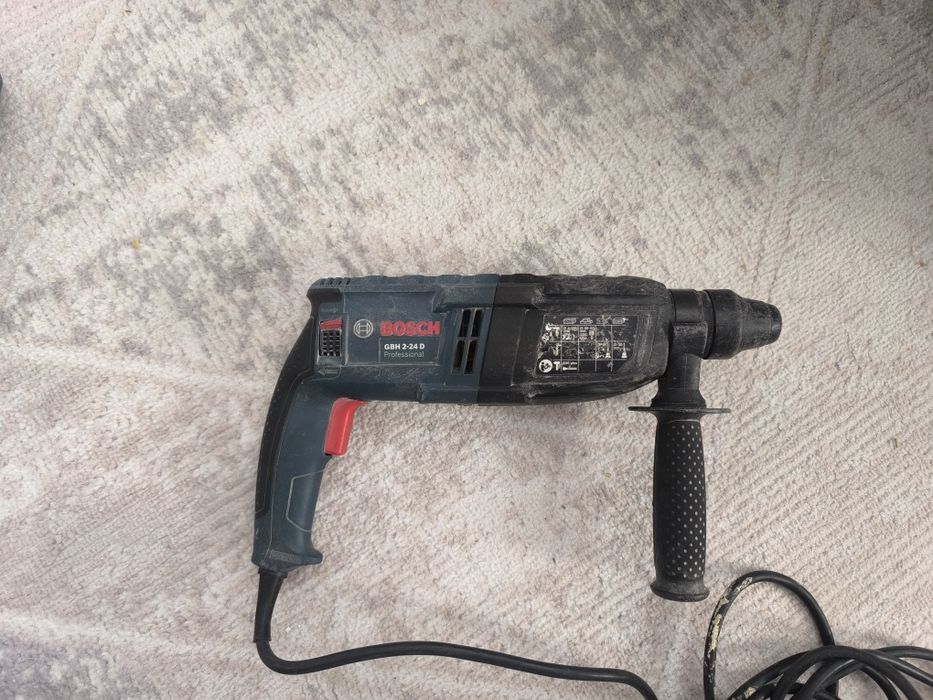 Перфоратор Bosch