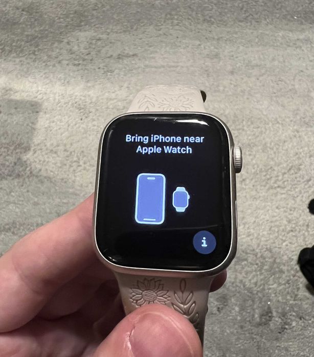 Vand Apple Watch Series 7 Cellular+GPS 45mm culoare StarLight