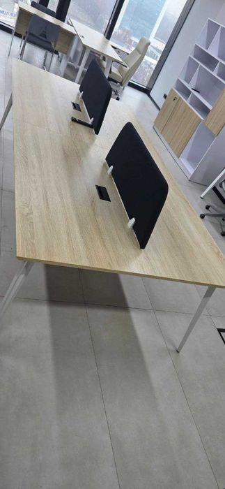 Офисный стол четырехместный