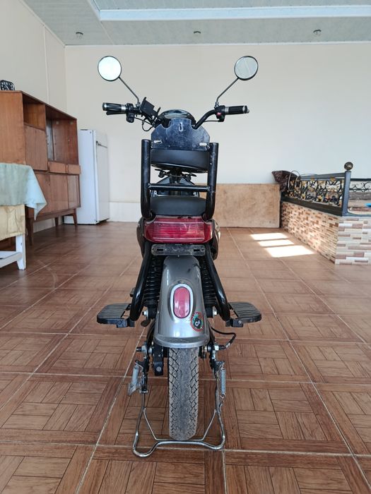 Скутер Sup в хорошем состоянии