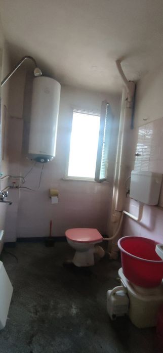 Продавам 3-стаен-спалня,хол,кухня,2тераси