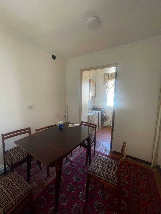 Срочно 4-х комнатная квартира ор.Мирзо Улугбек, Багишамал