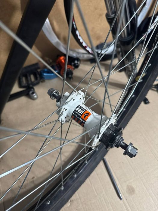 Продам 26 колесо в сборе