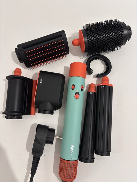 Uscator si styler  de par 5 în 1 set complet