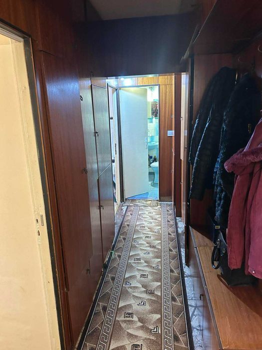 Продава се Двустаен апартамент в Русе, Център - 58 кв.м за 970 €/кв.м - Снимка #2