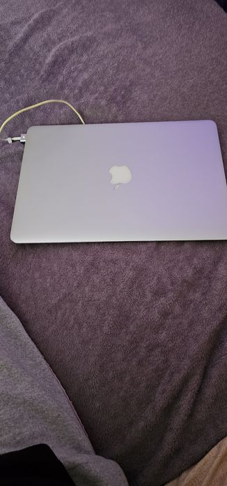 Macbook air 2012