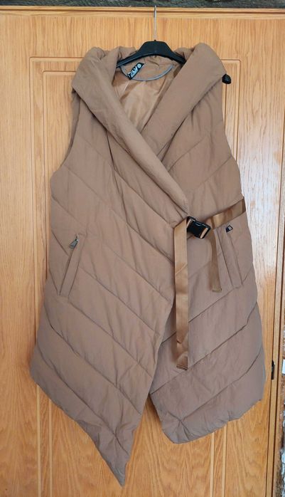 Нов дамски дълъг елек