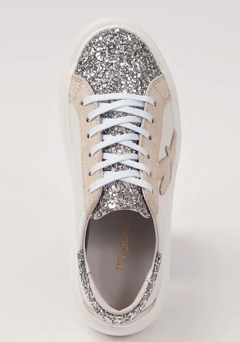 Сникърси Водно конче