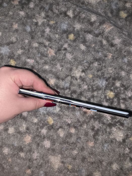 Продам honor x9a 5g 128 гб