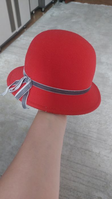 Продам детские шляпки.