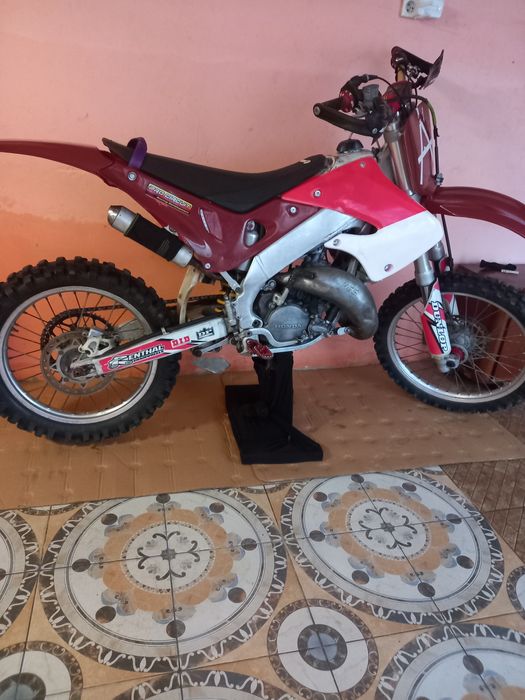 125cc power 2t  piston,  biela. Discuri. Ambreiaj  au 70 ore.