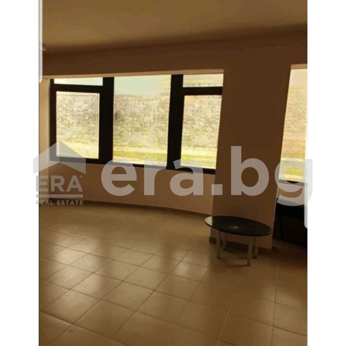 Дава се под наем Офис в Варна, Трошево - 47 кв.м за 331.5 € - Снимка #1