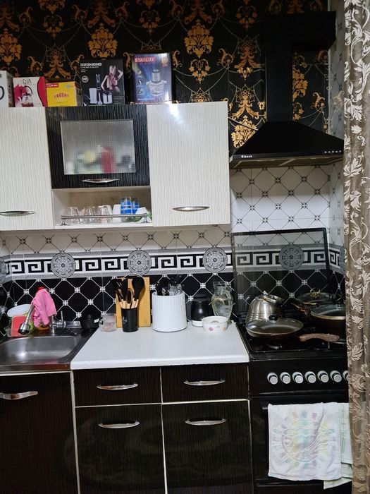 Продается  3-ком Квартира, 72 м2, Чиланзарский район массив алгоритм