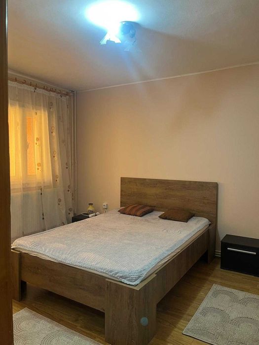 Inchiriez apartament 2 camere Focsani