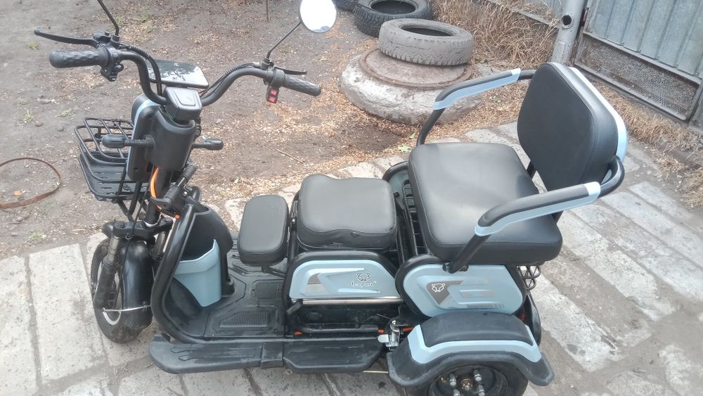 Продам электро трицикл