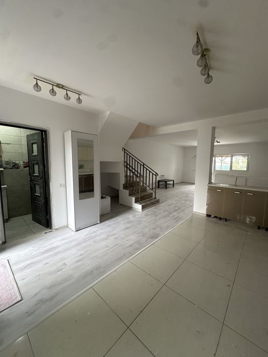 OFERTA! CASA DE VANZARE CORNETU  p+1 , 4 camere 2 băi
