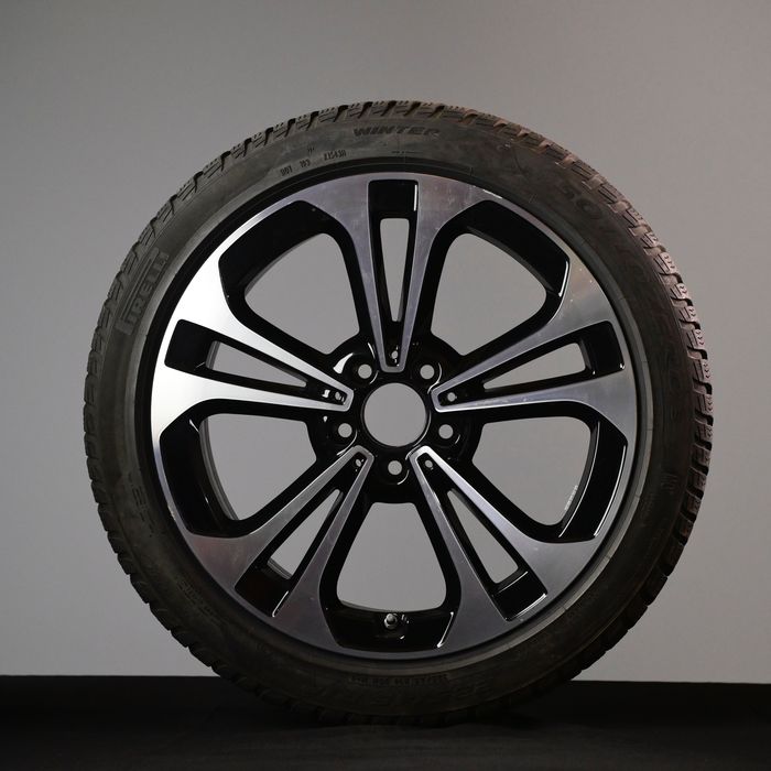 Комплект 4броя Pirelli Sottozero 3 225/45R18 95H DOT2820| Джанти 7,5Jx18H2-N ET40 A2064016200| Гуми и джанти
