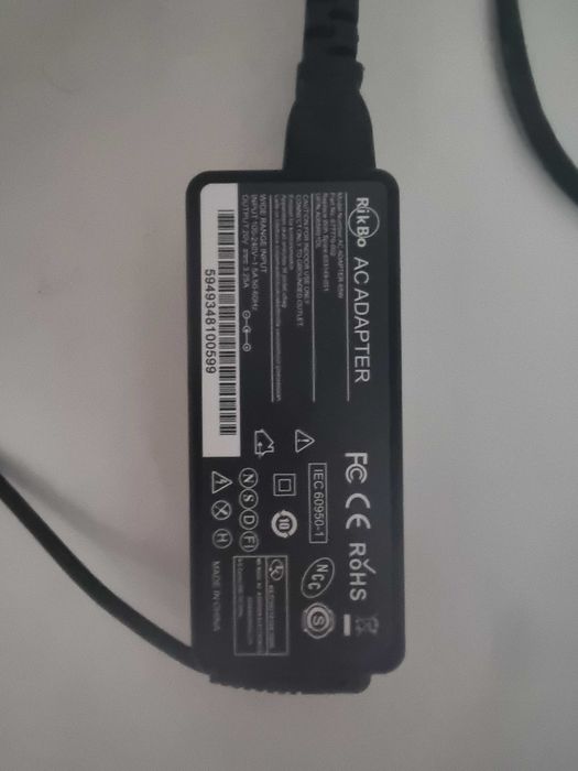 Laptop Lenovo ideaPad S145
