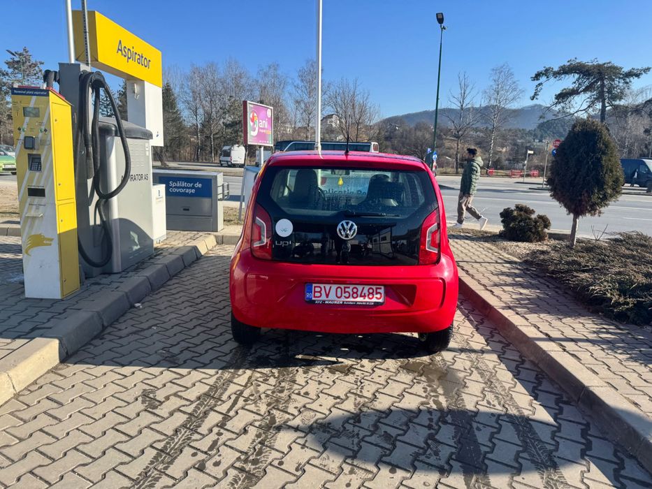 închirieri auto Glovo Tazz bolt uber personal