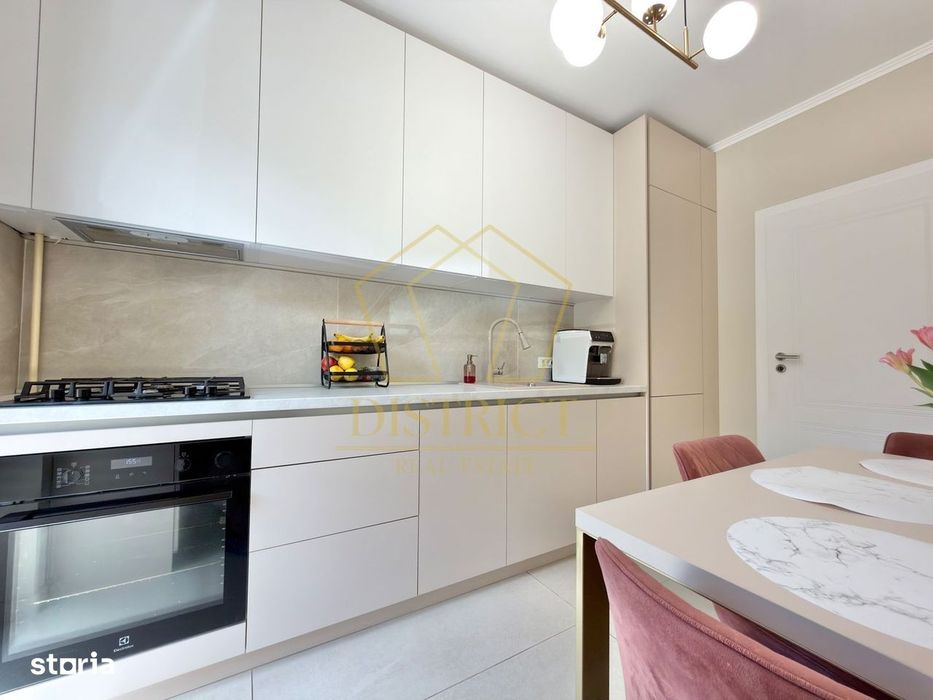 Apartament cu 2 camere mobilat si utilat decomandat la asfalt in Giroc