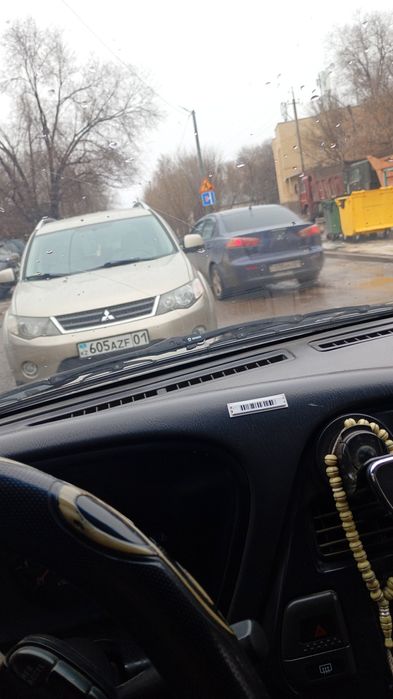 Продам Ниссан Патфайдер  джип