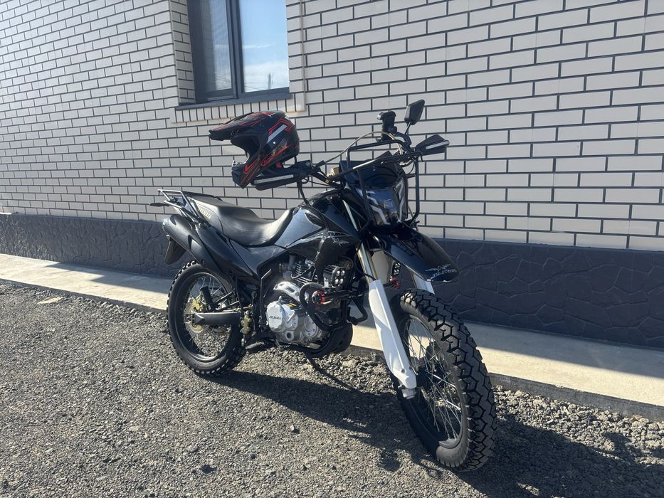 Желмая мотоцикл сатылады.