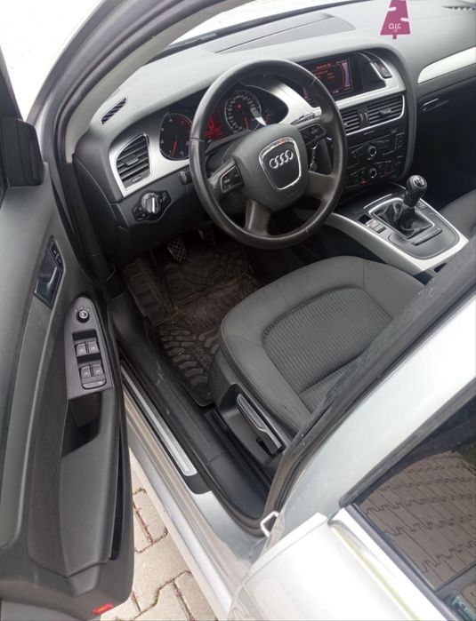 Audi. A4 B8 2011